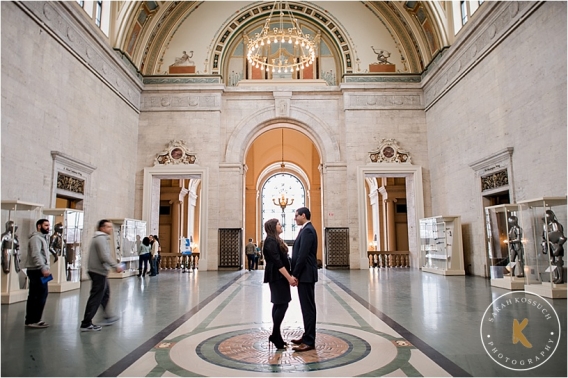 Detroit Institue of Arts Downtown Detroit Michigan Z Lot Engagement Photographers 0062pp w568 h378 | Sarah Kossuch Photography