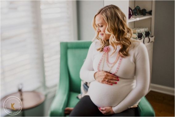 Lifestyle Maternity Photography Rochester Michigan 0125pp w568 h378 | Sarah Kossuch Photography