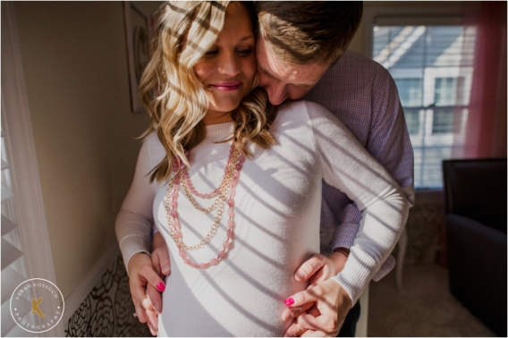 Lifestyle Maternity Photography Rochester Michigan 0126pp w568 h378 | Sarah Kossuch Photography