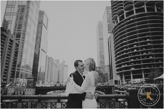 Beautiful Downtown Chicago Engagement Photography 0047pp w568 h379 1 | Sarah Kossuch Photography