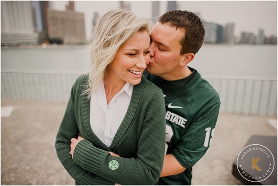 Beautiful Downtown Chicago Illonois Engagement Photography 0040pp w568 h379 | Sarah Kossuch