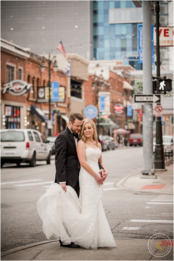 Beautiful Detroit Michigan Colony Club Wedding Photography 0120pp w568 h849 | Sarah Kossuch Photography