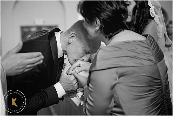 Detroit Michigan Wedding Photography 0181pp w568 h379 | Sarah Kossuch Photography