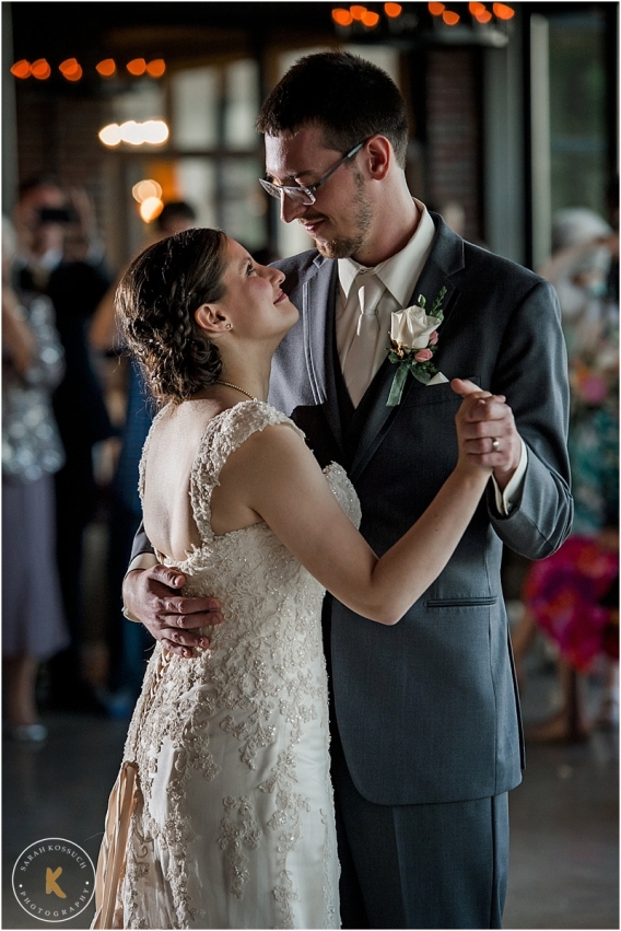 Frankenmuth Michigan Wedding Photography 0200pp w568 h851 | Sarah Kossuch Photography
