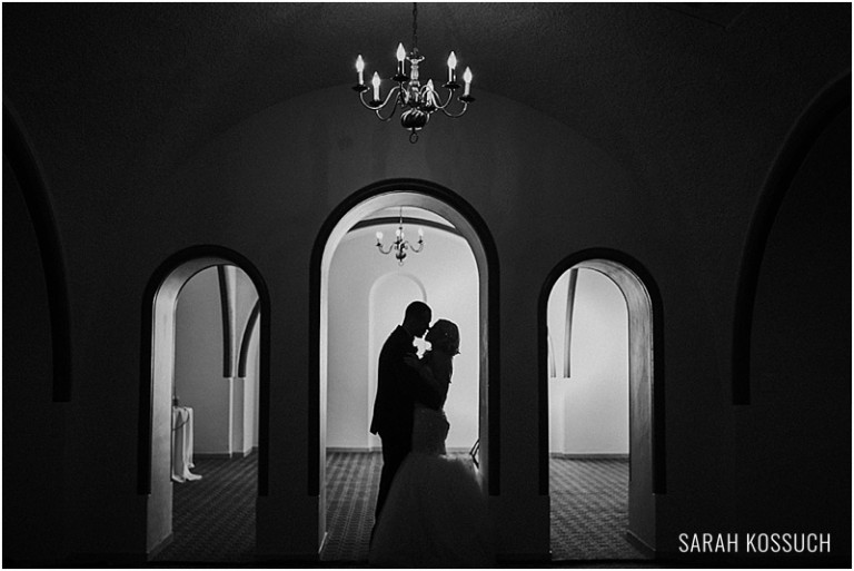 The Inn at St. Johns and Downtown Detroit Wedding 0944 768x513 1 | Sarah Kossuch Photography