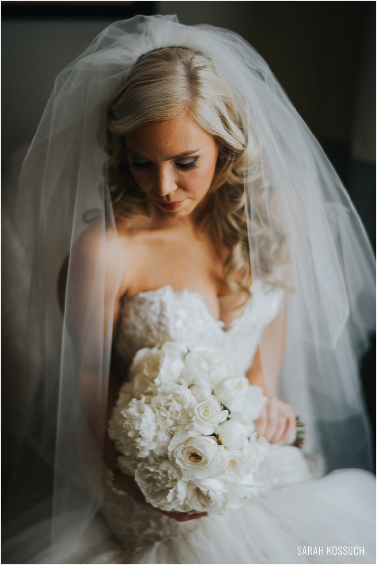 The Inn at St. Johns and Downtown Detroit Wedding 0956 | Sarah Kossuch
