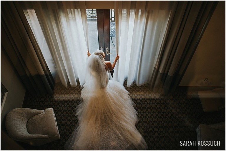 The Inn at St. Johns and Downtown Detroit Wedding 0957 | Sarah Kossuch