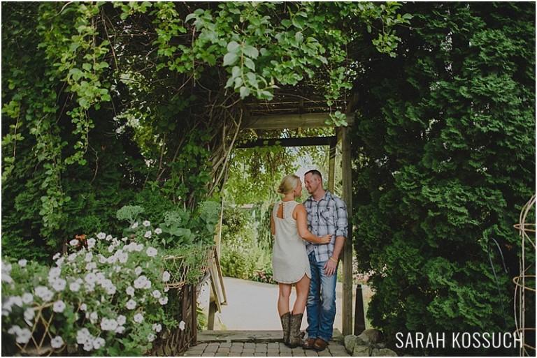 Heavenly Scent Herb Farm Fenton Michigan Engagement 1157 | Sarah Kossuch