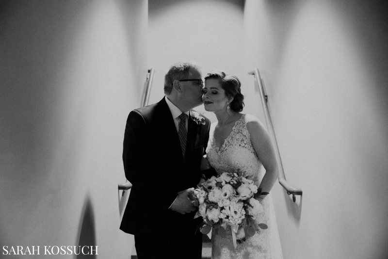 Indianwood Country Club Lake Orion Michigan Wedding 0825 | Sarah Kossuch Photography