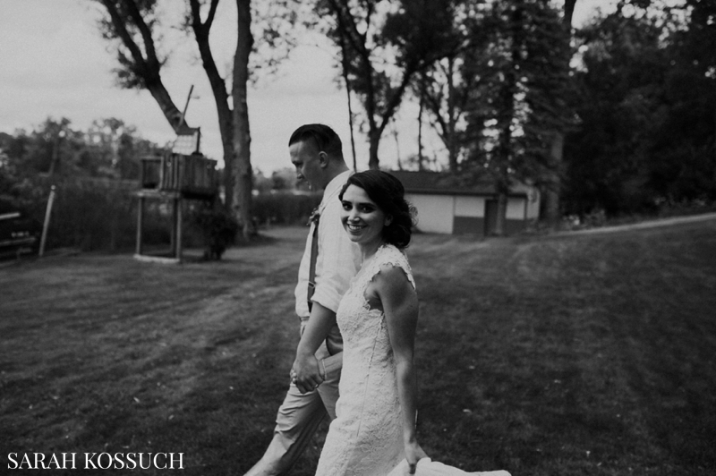 Backyard Novi Chop House Michigan Wedding 1056 | Sarah Kossuch Photography