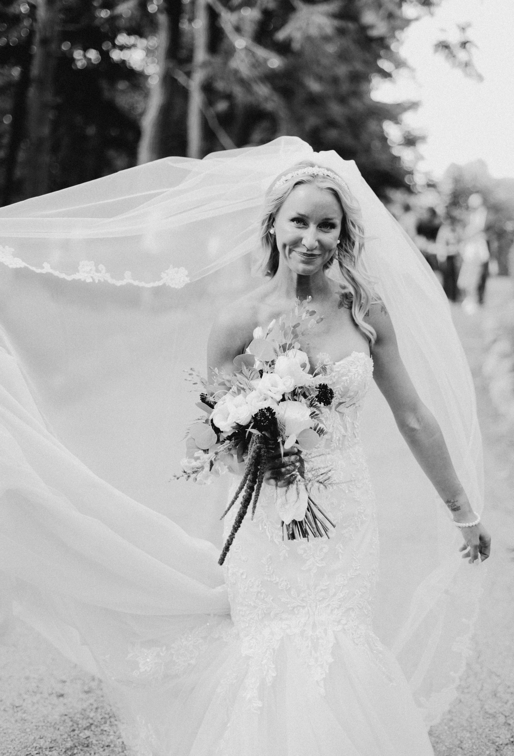Missig Wedding 08374 scaled | Sarah Kossuch