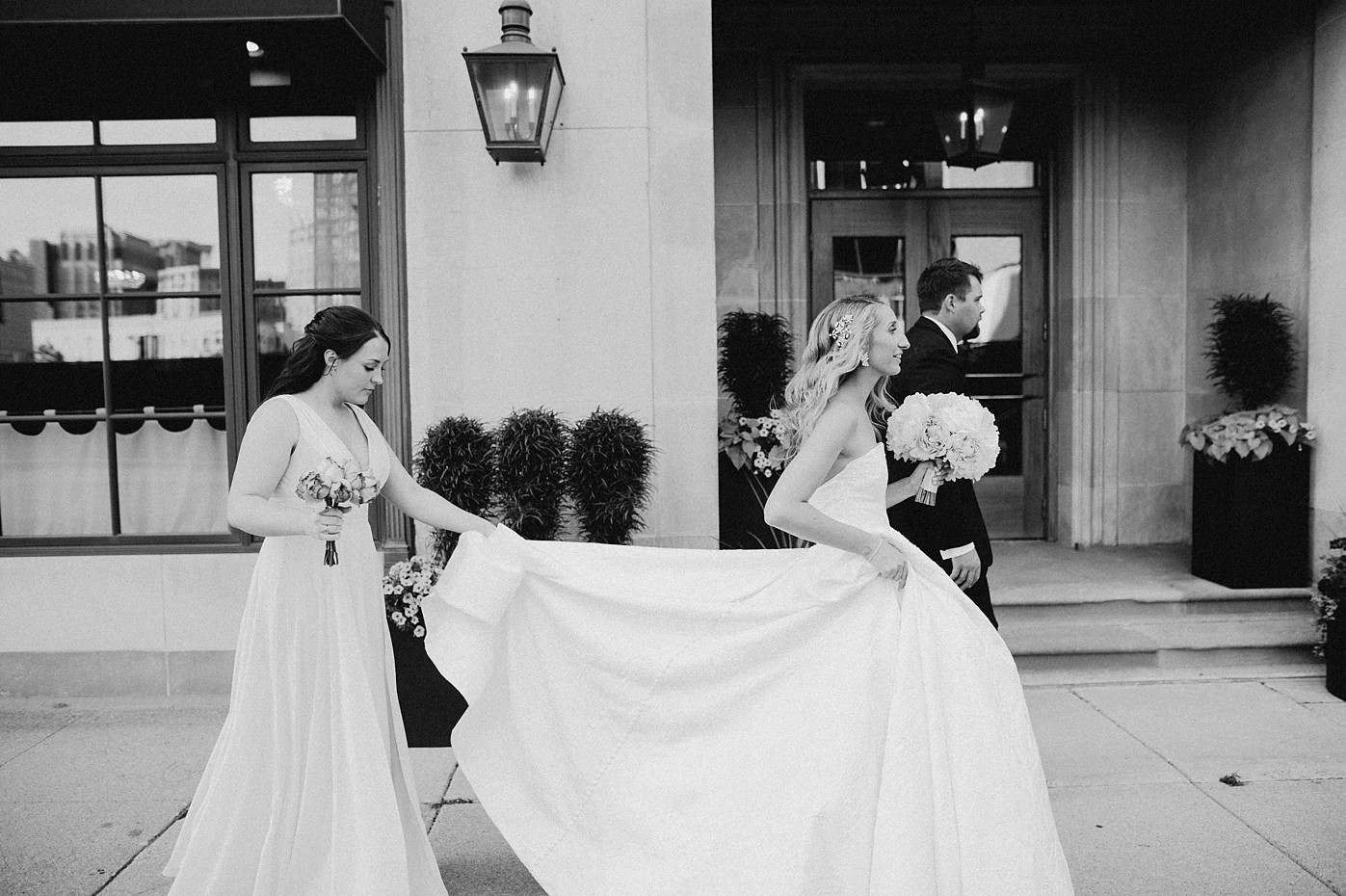 Downtown Detroit Michigan Colony Club Wedding 0029 | Sarah Kossuch