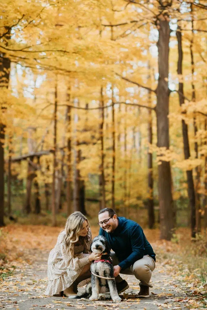Engagement photos with dog at Stoney Creek Metropark